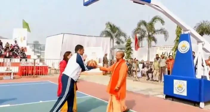 मुख्यमंत्री का आह्वान, किसी एक खेल को गोद लें विश्वविद्यालय-महाविद्यालय
