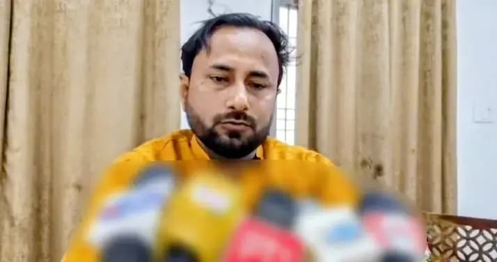 बलिया को मिली मेडिकल कॉलेज की सौगात पर कार्यकताओं में जश्न का माहौल