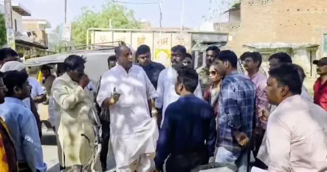  मिर्जापुर नगर से भाजपा विधायक रत्नाकर मिश्रा का एक वीडियो सोशल मीडिया पर वायरल 